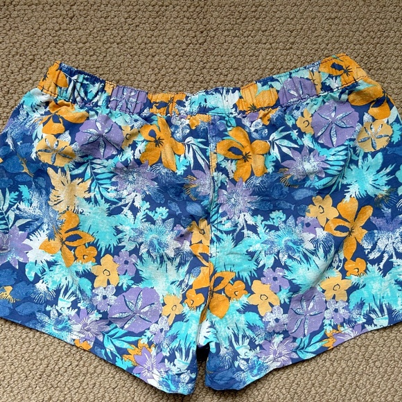 Patagonia Barely There Baggies - Picture 2 of 4